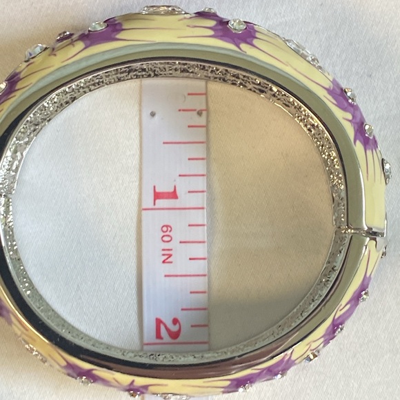 JACQUELINE KENNEDY CAMROSE & KROSS Purple with Swarovski Bracelet - Picture 17 of 17